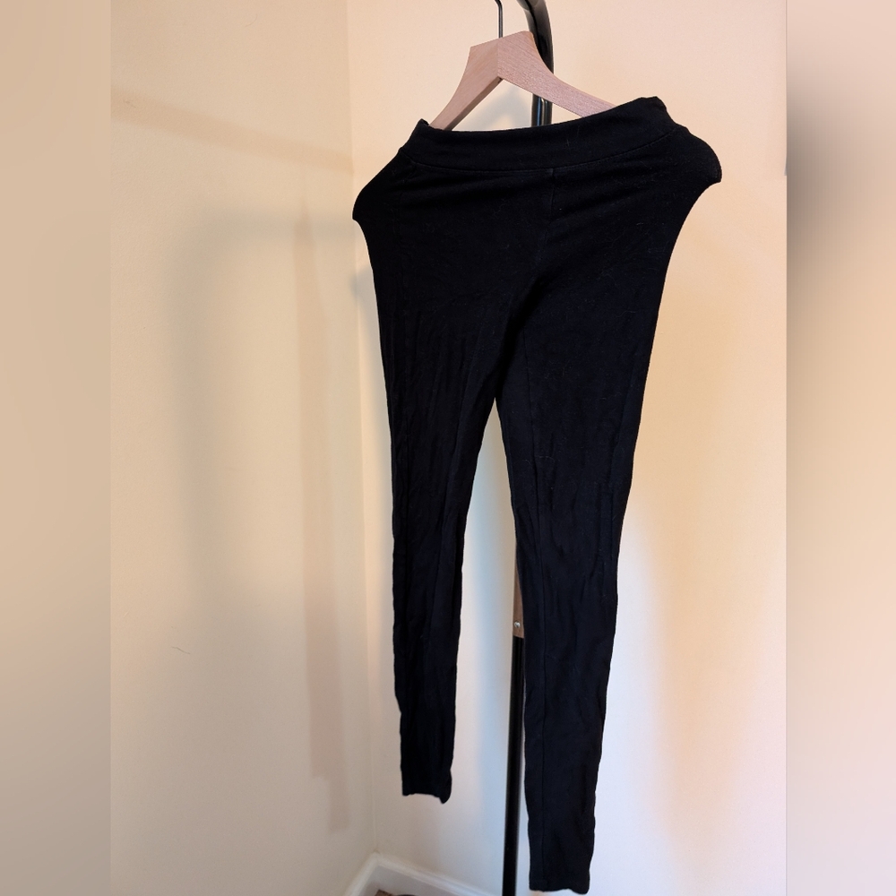 Gap black leggings